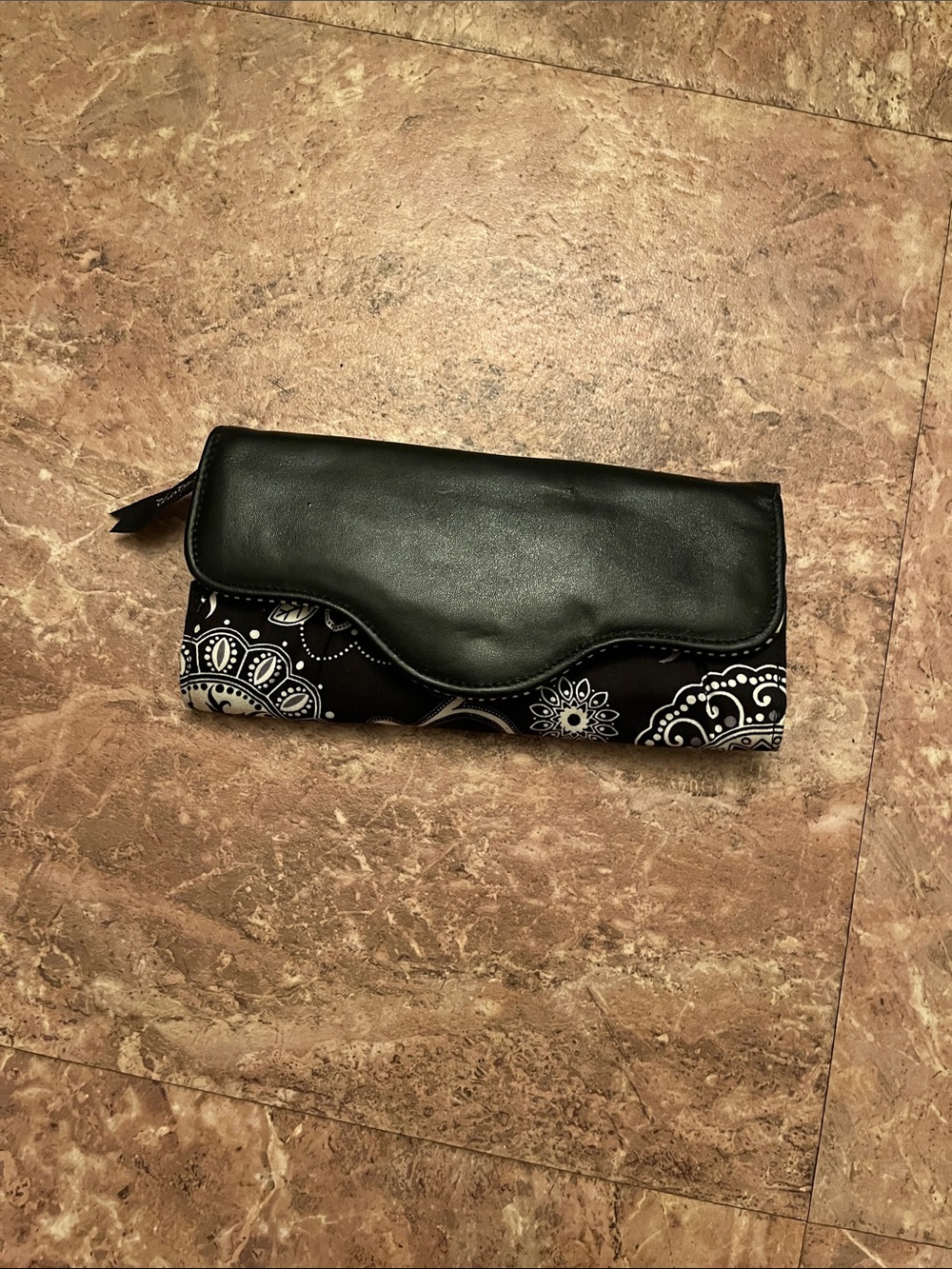 thirty-one Black and White Fold-Over Clutch Wallet